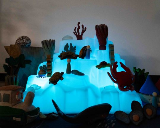 EY07204 Small World Rechargeable ICT Glow Mountain green