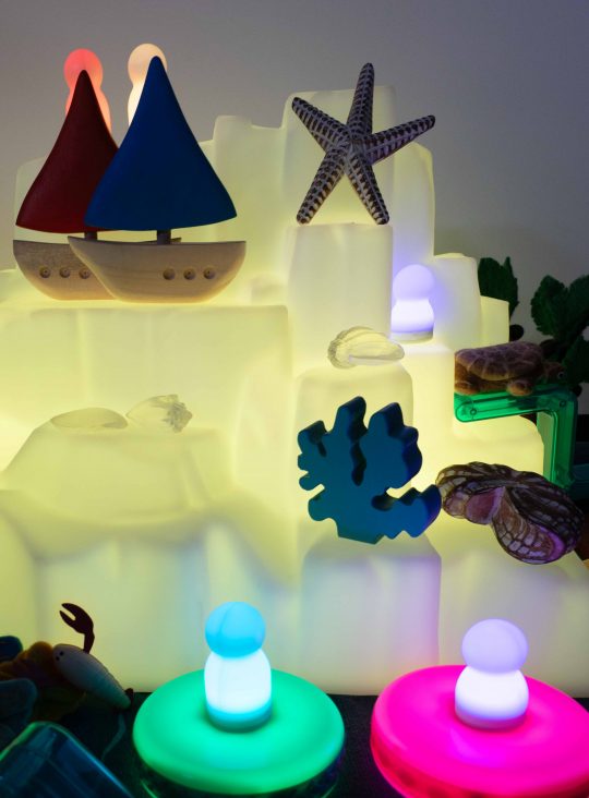 EY07204 Small World Rechargeable ICT Glow Mountain green