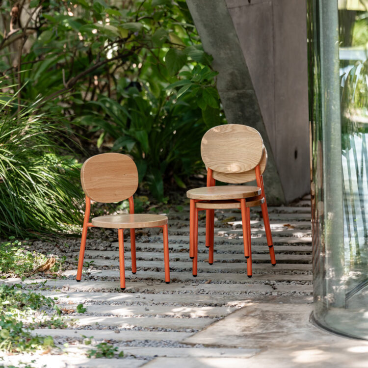 Oak Ottie Stackable Chair