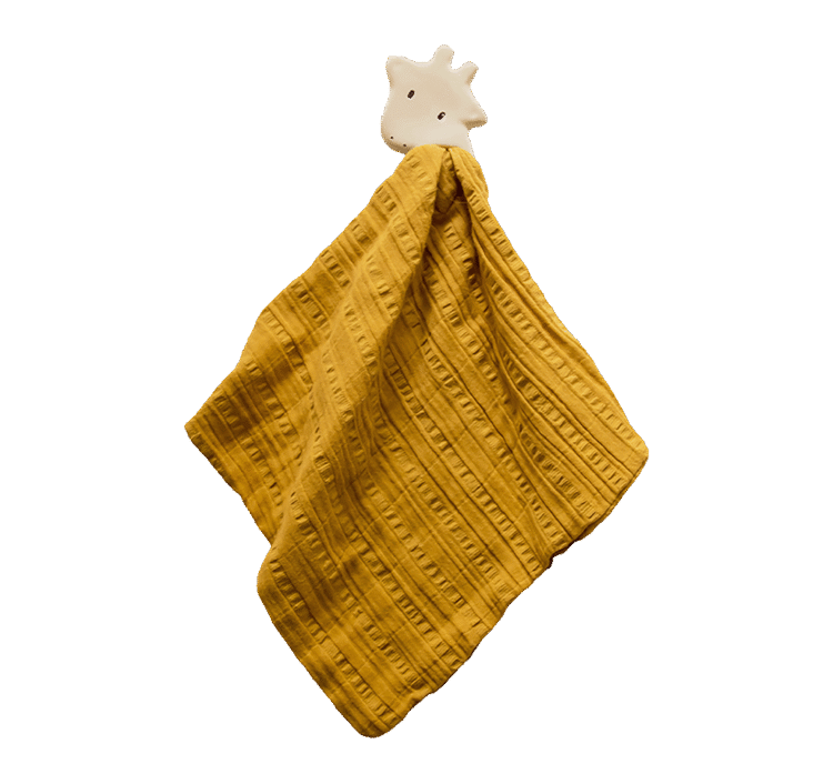Giraffe Teether with Muslin Comforter