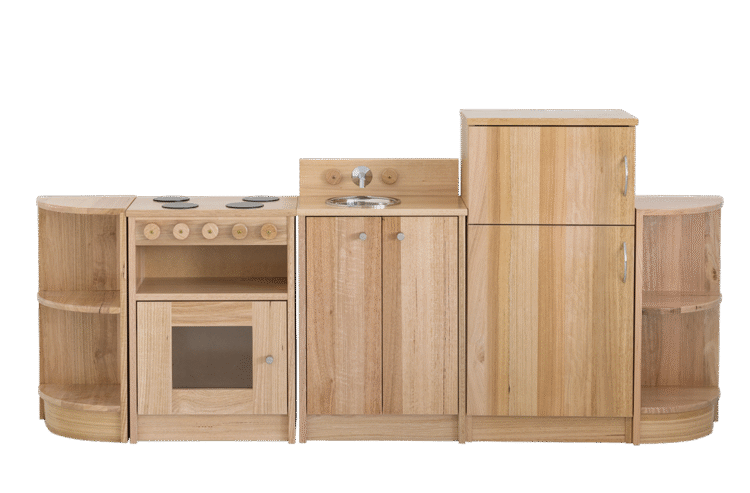 Tas Oak Kitchen Set, Fridge & Quarter Circles