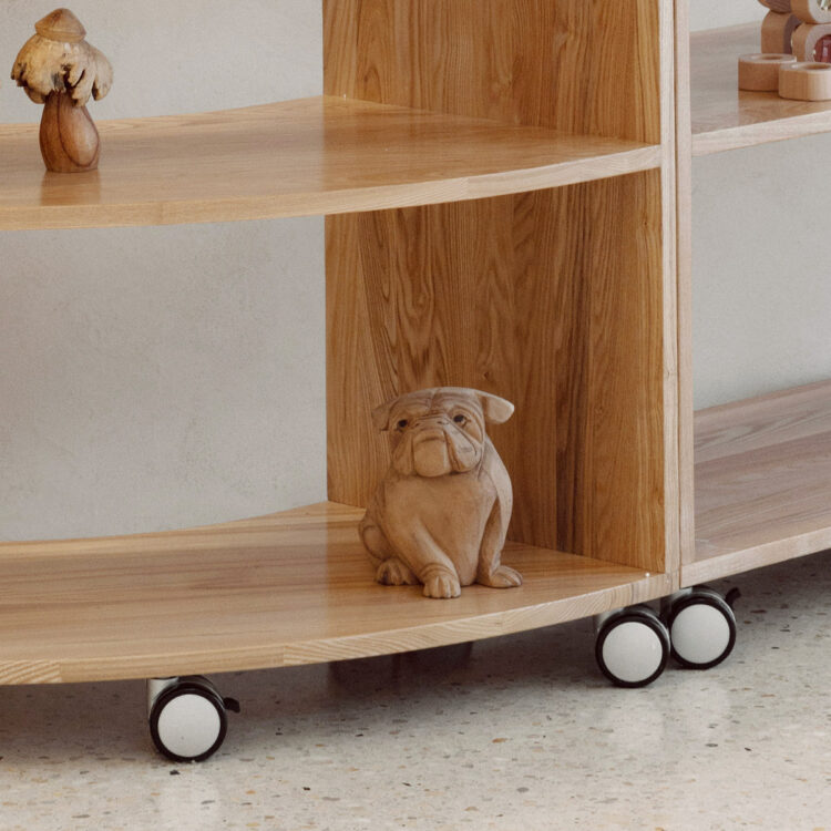 Medium Wooden Bulldog Natural