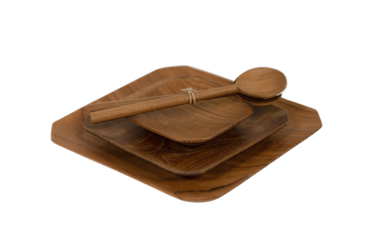 Wooden Plate Set
