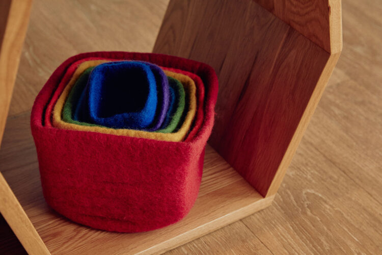 Stacking Cubes Rainbow 7pc