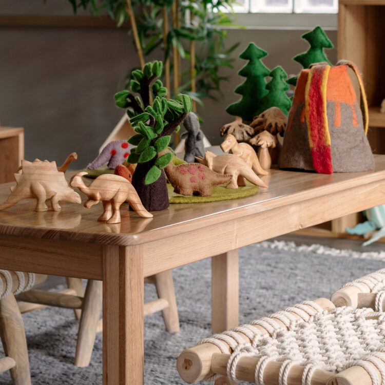Dinosaurs Hand Carved 5pc