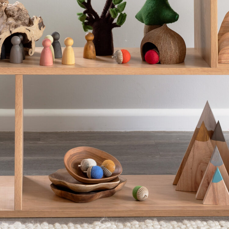 Acorns Rainbow 7pc