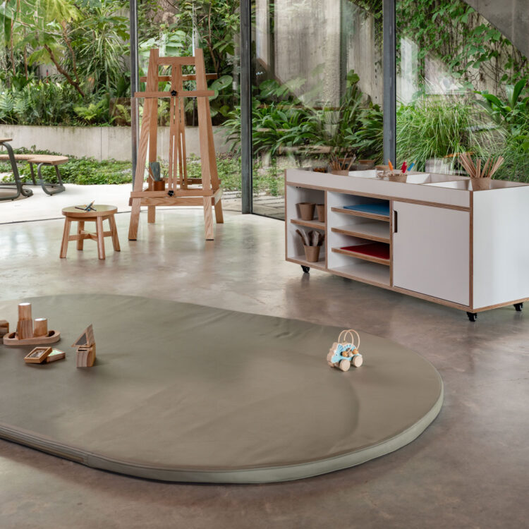Oval Playmat – Sage