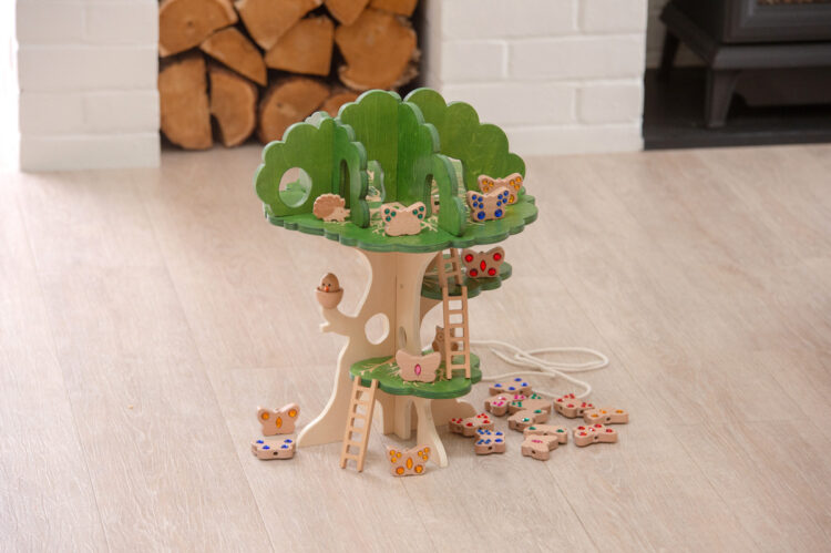 Woodland Trail Treehouse