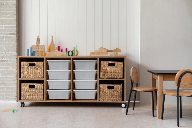 Tas Oak Multi Storage Unit
