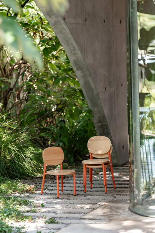 Oak Ottie Stackable Chair