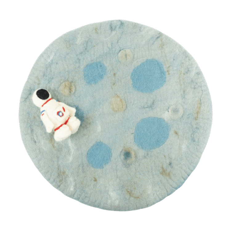 Moon Crater Play Mat With Astronaut